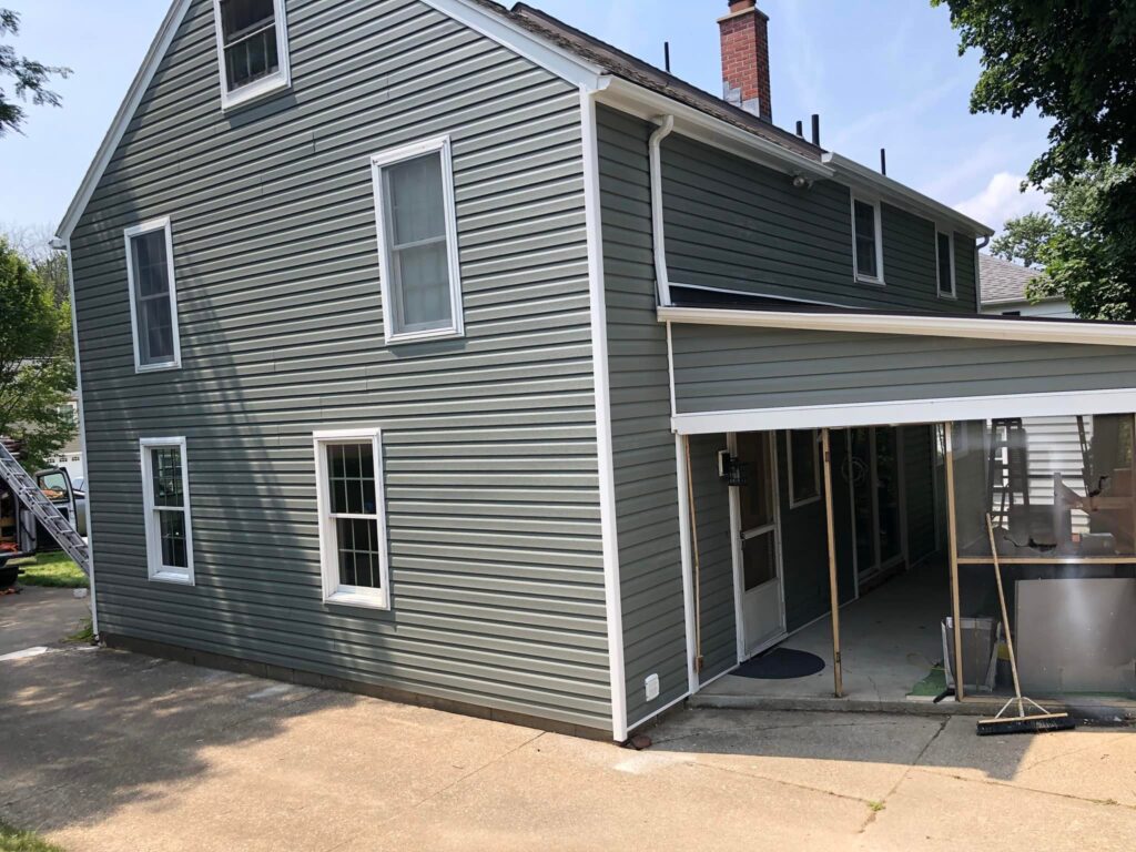 Siding done by SKM Construction in Erie PA, House Siding done by SKM Construction Erie PA, Erie PA Construction, Erie PA House Siding